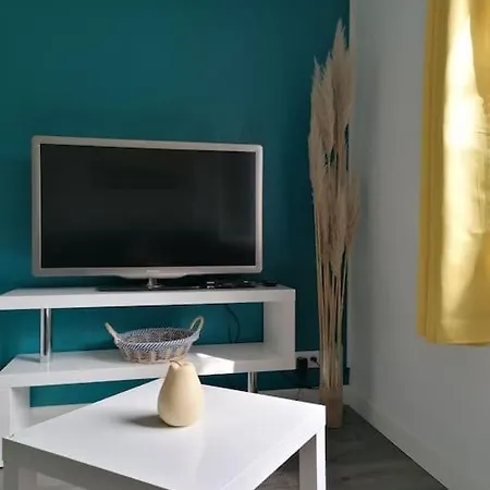 Chalet bois rénové dans camping 3 étoiles